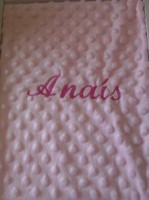 manta bordada nombre a elegir